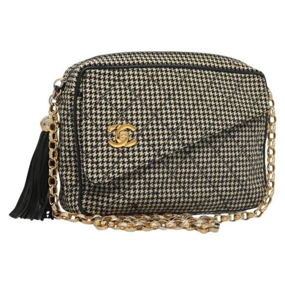 CHANEL Matelasse Chain Shoulder Bag Canvas White Black CC Auth 120186 - Picture 1 of 16